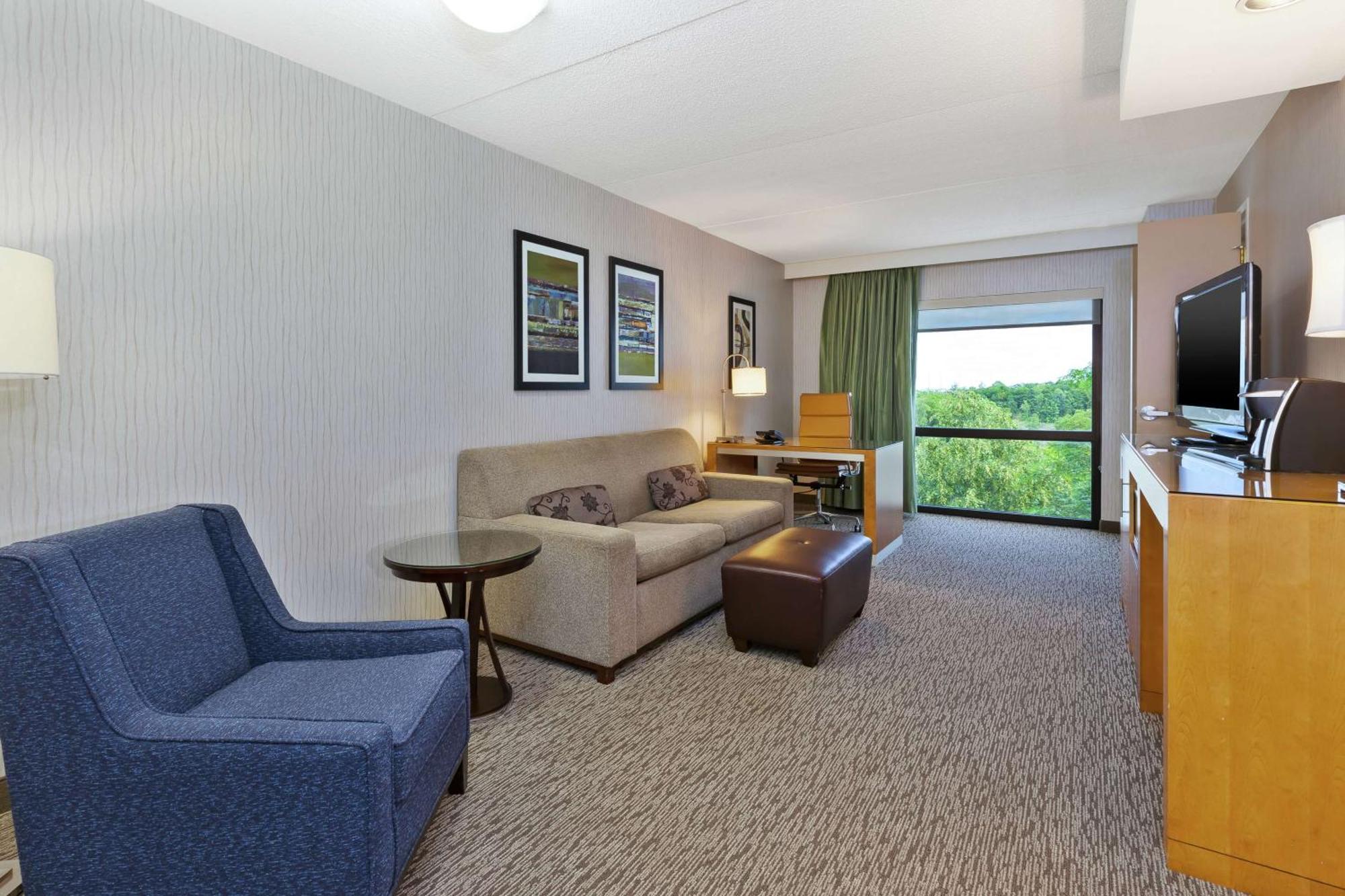 Hotel Auburn Hills Eksteriør billede